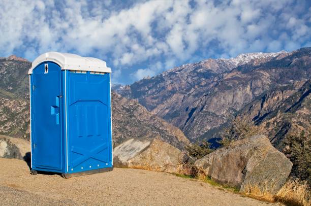 Best Portable bathroom rental  in Williston, ND